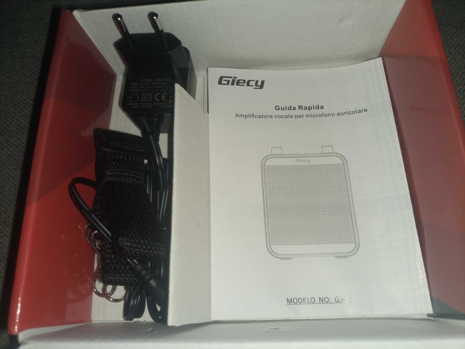 Giecy G300 - przenośny wzmacniacz głosu