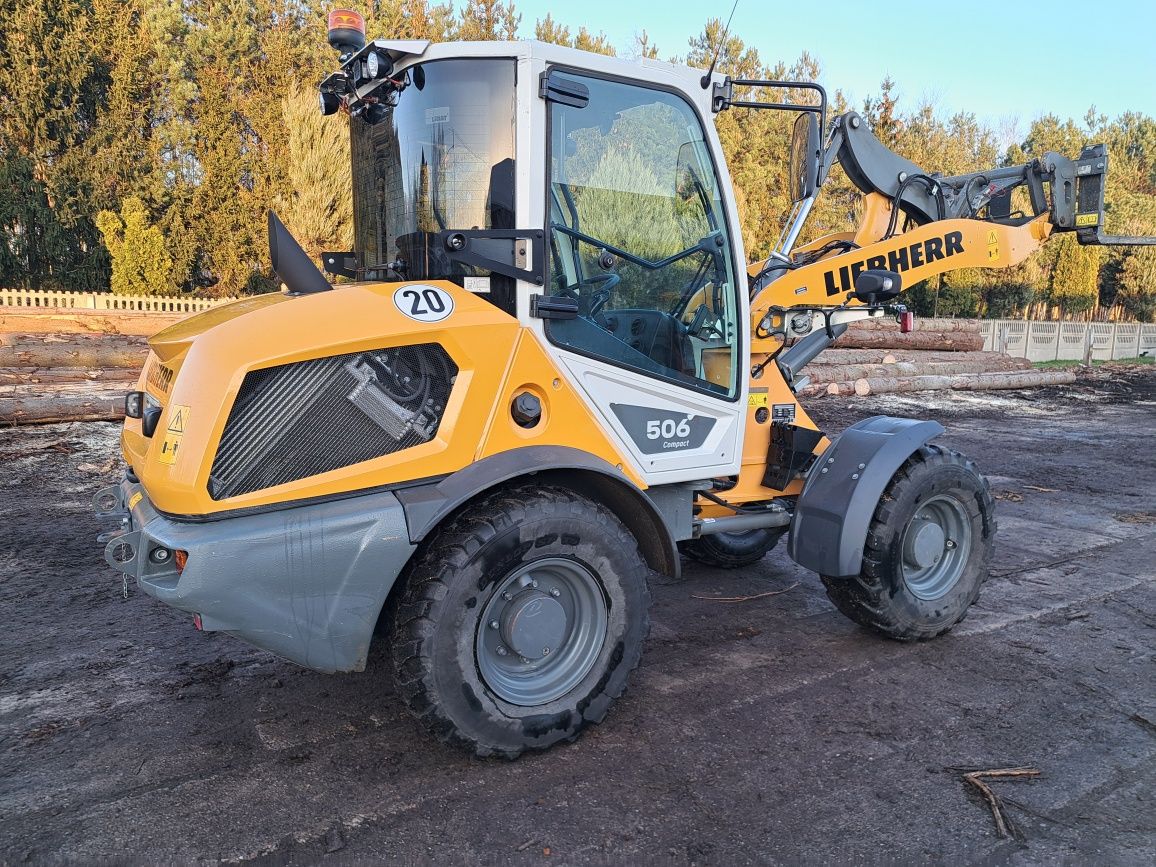 Sprzedam ładowarkę Liebherr 506 compact z 2023r