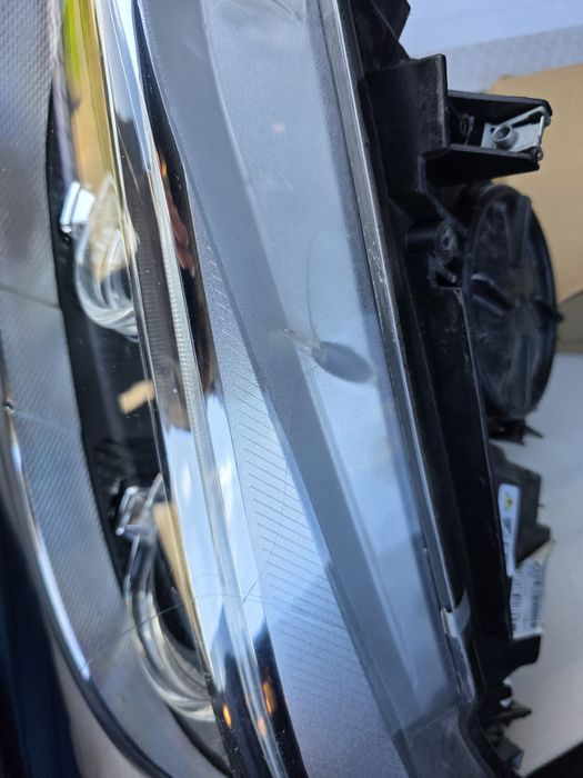 Farol BMW F36 - Usado