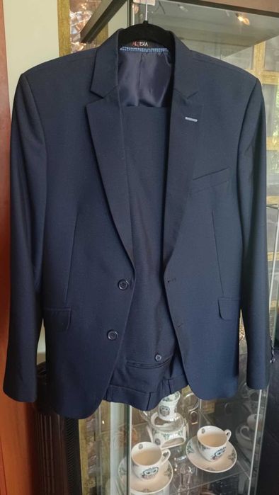 garnitur młodzieżowy dla nastolatka marki Aljeka