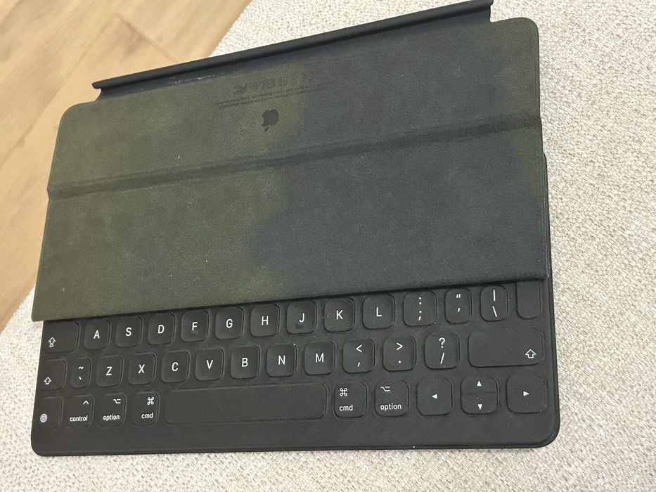Etui na iPad / iPad Air / iPad Pro APPLE Smart Keyboard iPad 8 9 ge