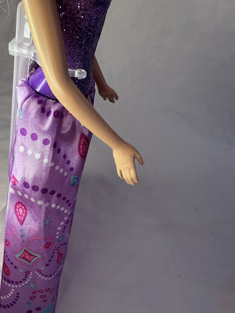 Lalka Barbie z filmiku Barbie Mariposa and The Fairy Princess Catania
