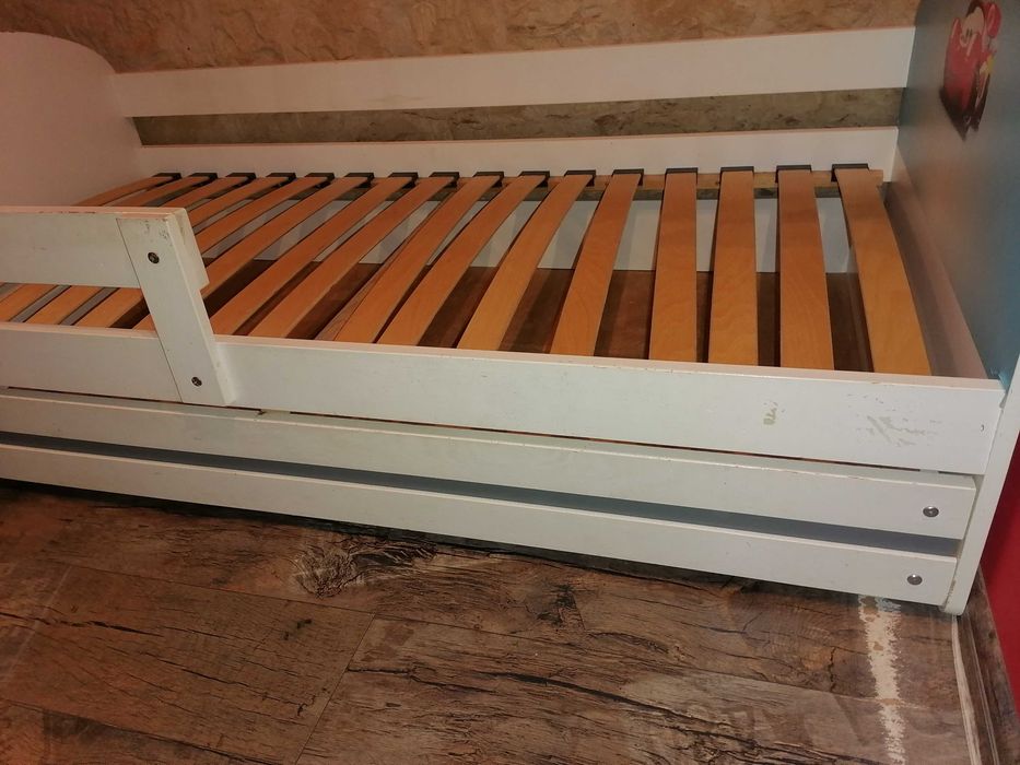 Łóżko łóżeczko dziecięce z barierkami Zygzak Mcqueen 80x160cm