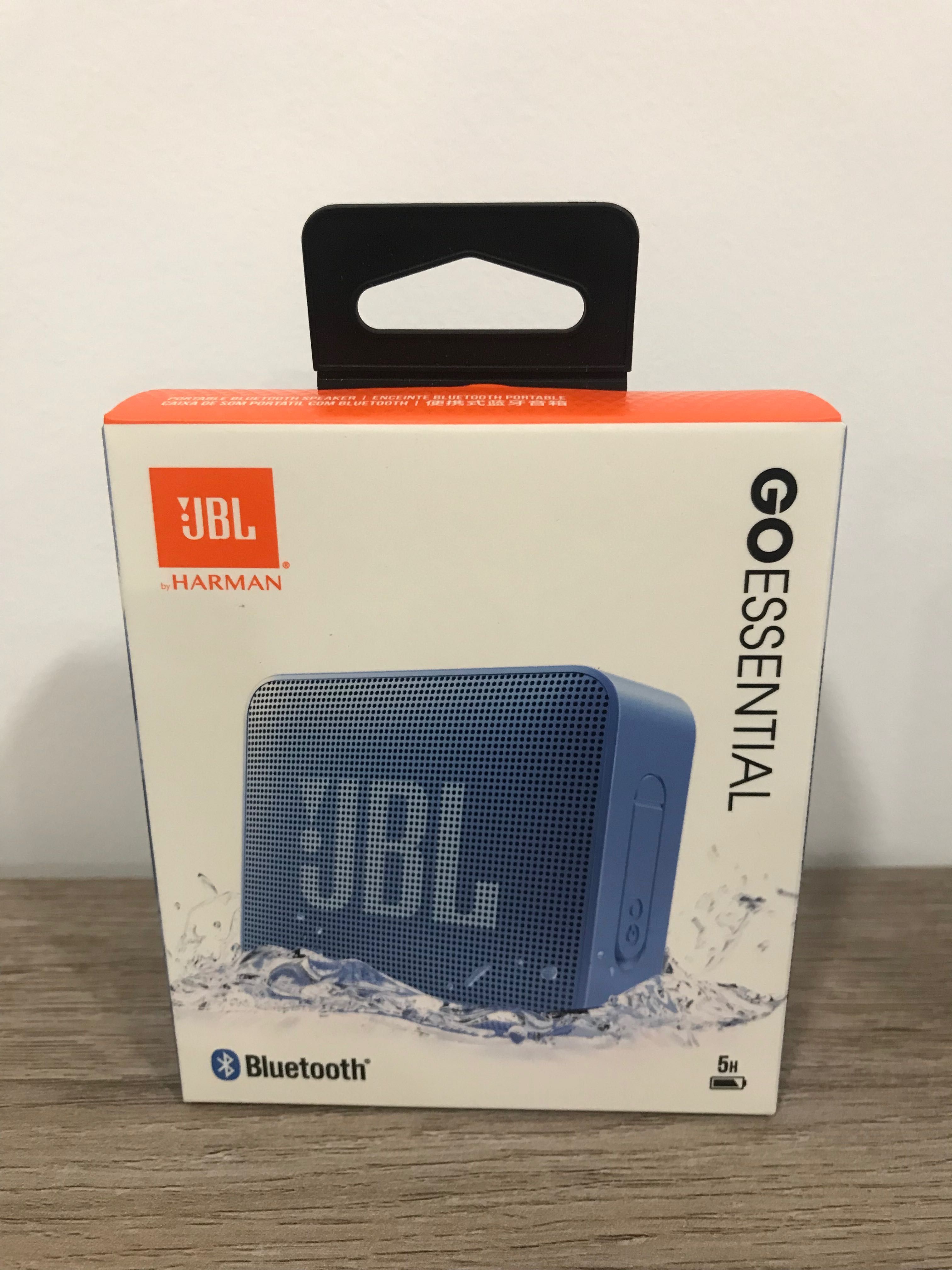 Coluna JBL GO Essential Bluetooth