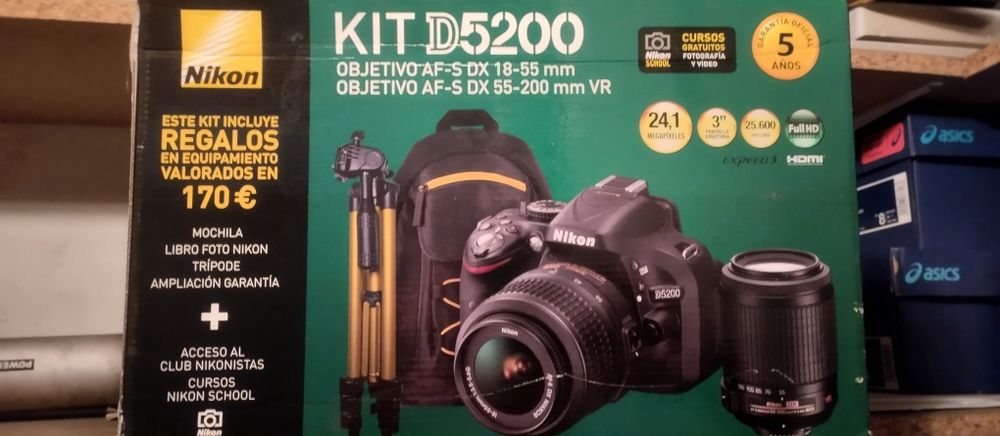 Máquina fotográfica Nikon D520020020000 DR
