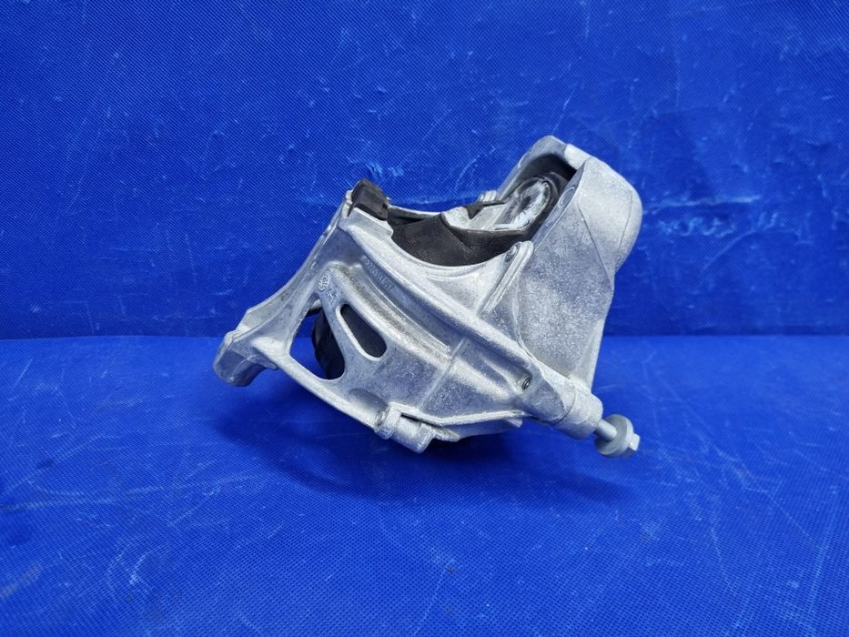 PRAWA łapa AUDI A5 F5 3.0 TFSI prawa PODUSZKA silnika Oryginał