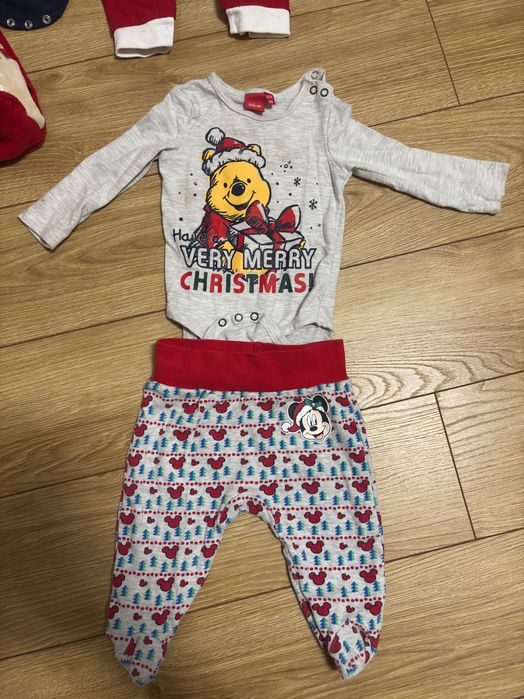 Komplet ubrań świątecznych