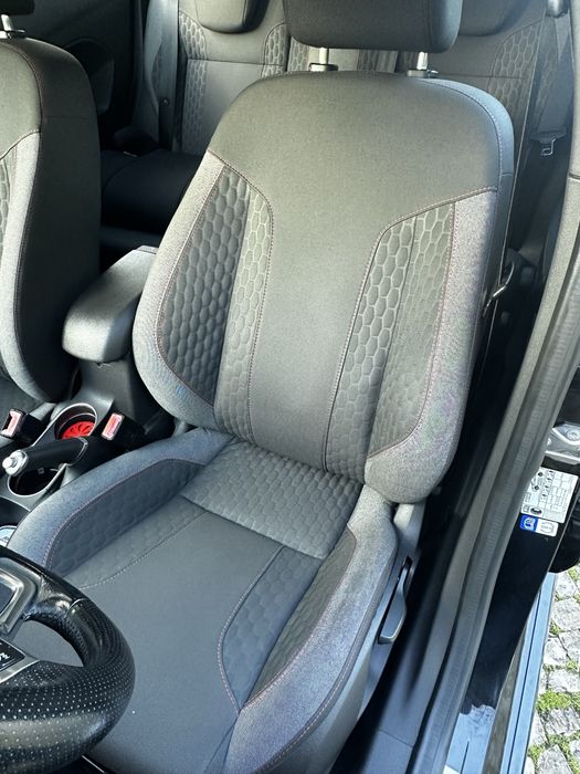 Ford Fiesta 1.5Tdci ST-Line impecavel !!