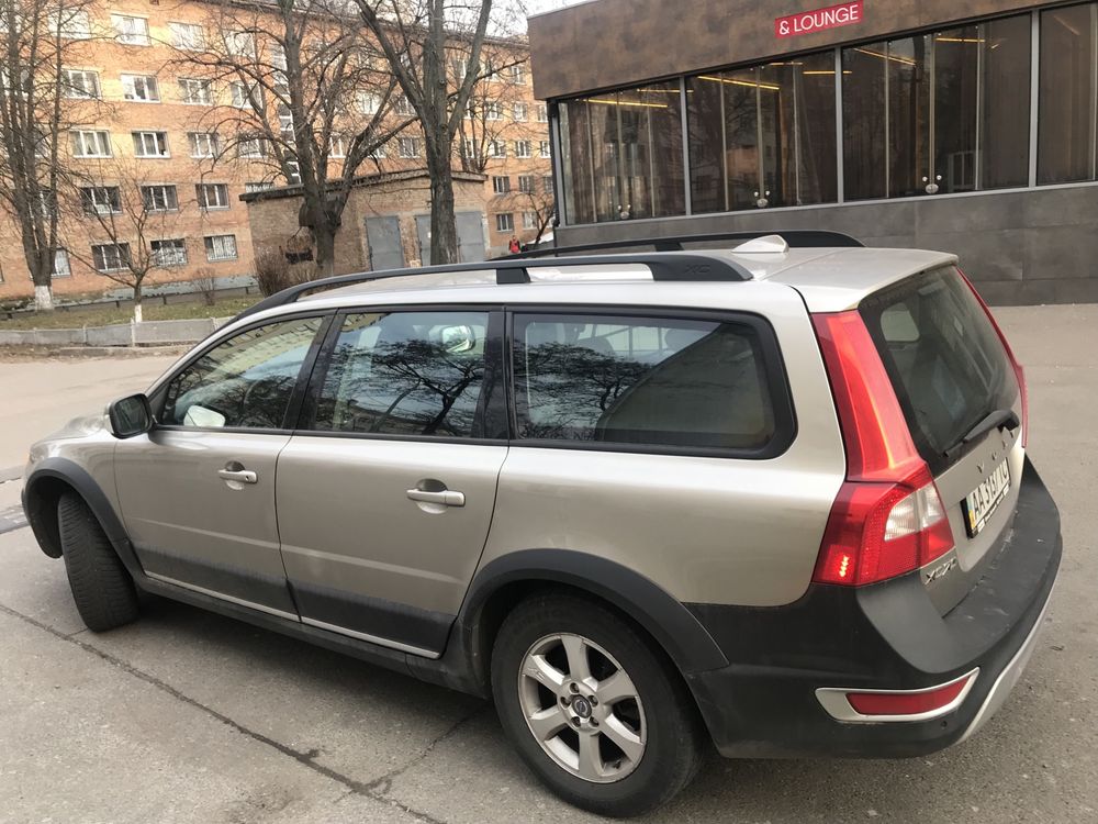 Легковий універсал-В VOLVO XC70