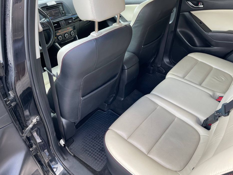 Продам автомобіль Mazda CX-5