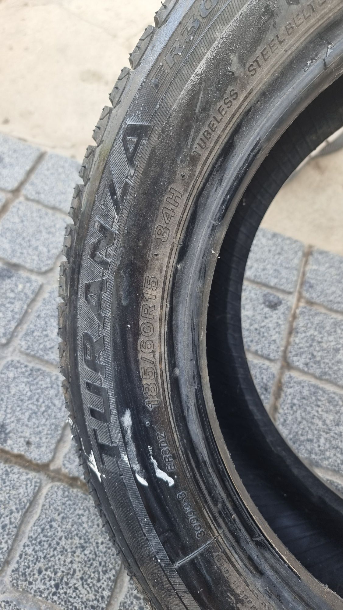 pneu bridgestone 185/60 R15