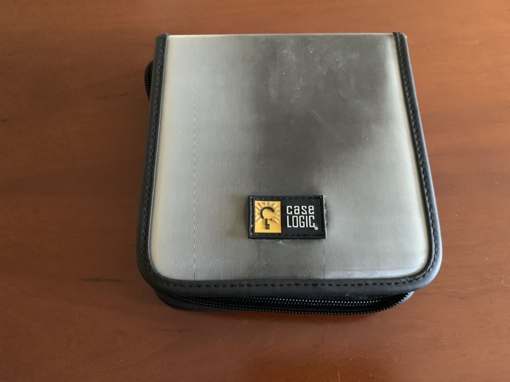 Bolsa para cds completamente nova