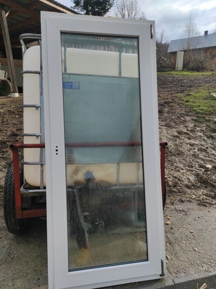 Witam sprzedam okna plastikowe pcv  dużo wymiarów okazja!!