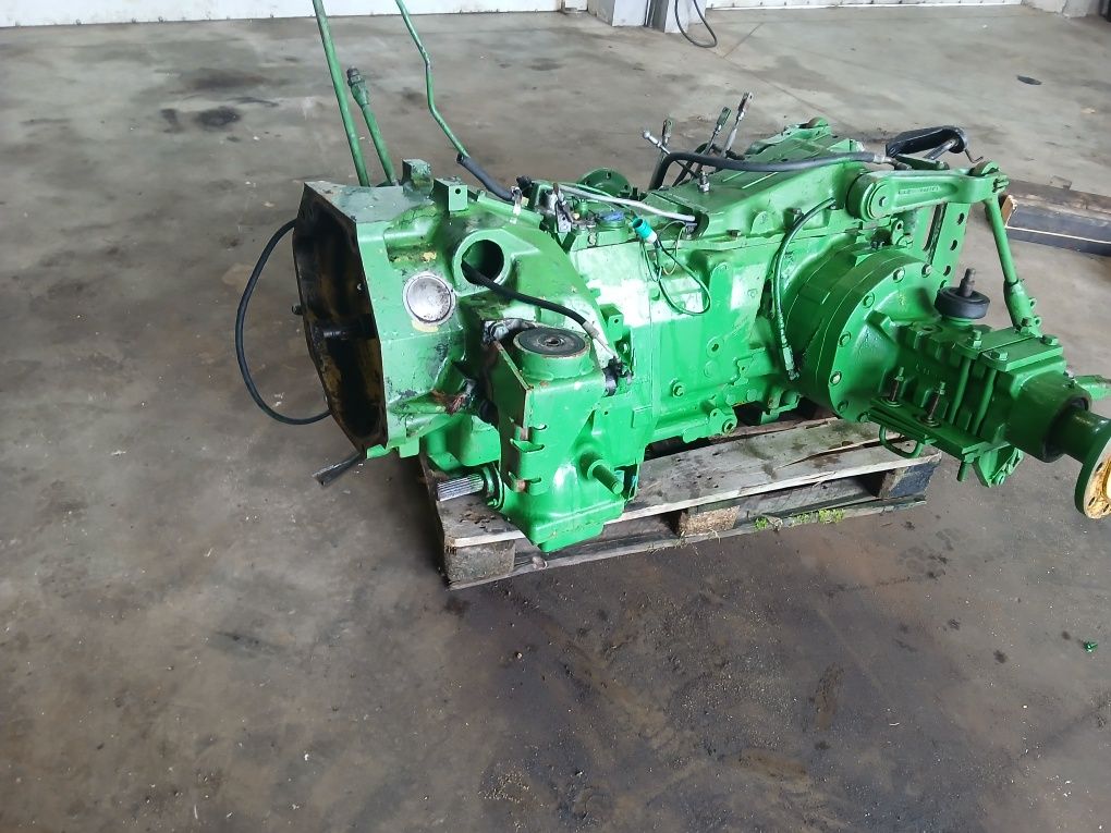 Skrzynia biegów  john deere 2140.