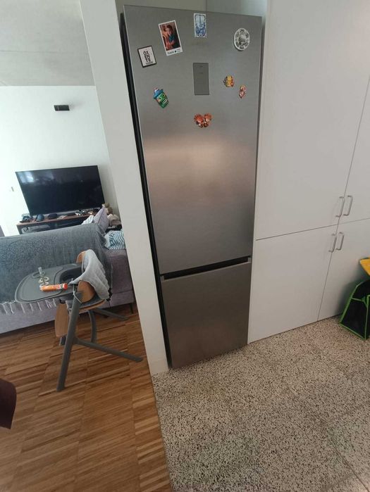 Frigorifico Samsung com 3 anos de uso dentro de garantia 10x anos