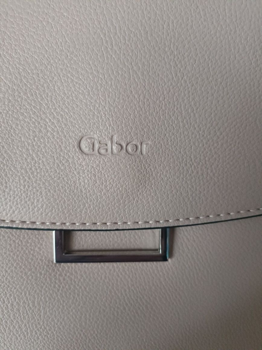 Продам сумку  Gabor