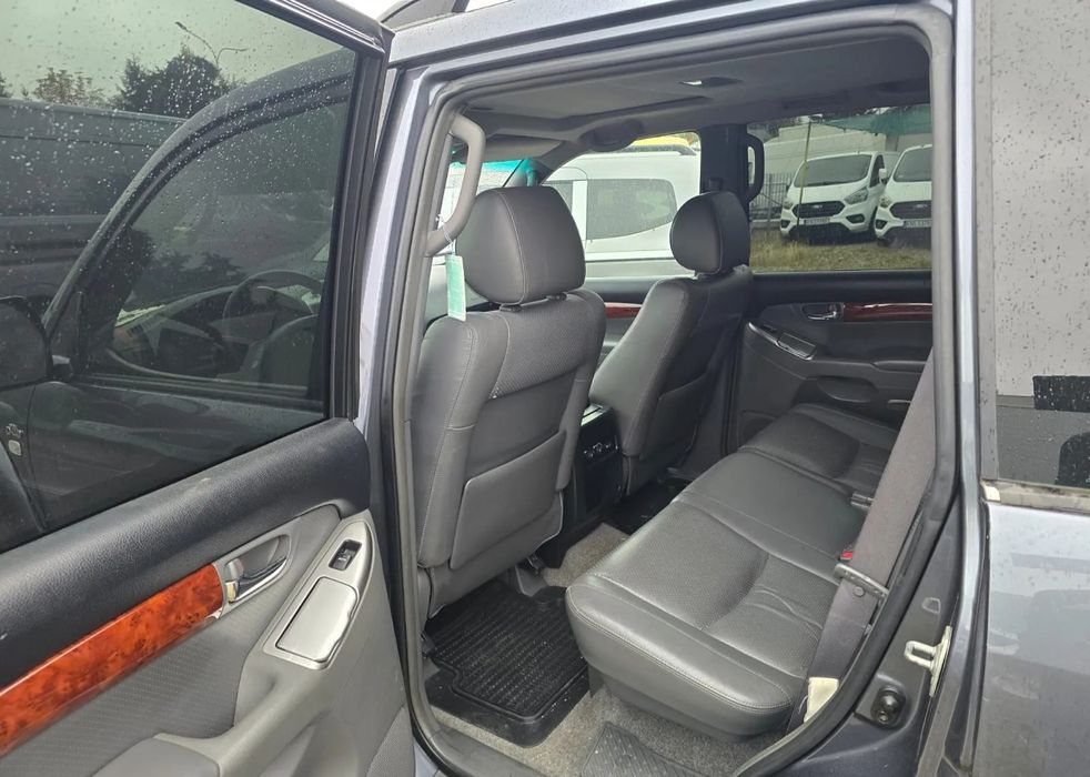 Toyota land cruiser prado 3.0D
