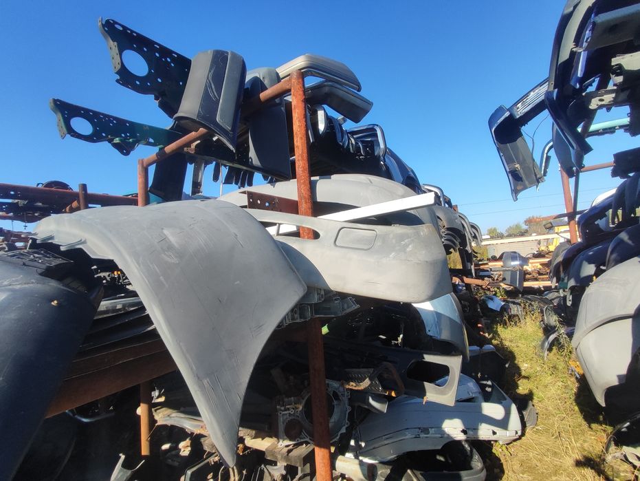 Zderzak Mercedes sprinter VW crafter kaczka Iveco Transit t4 BMW audi