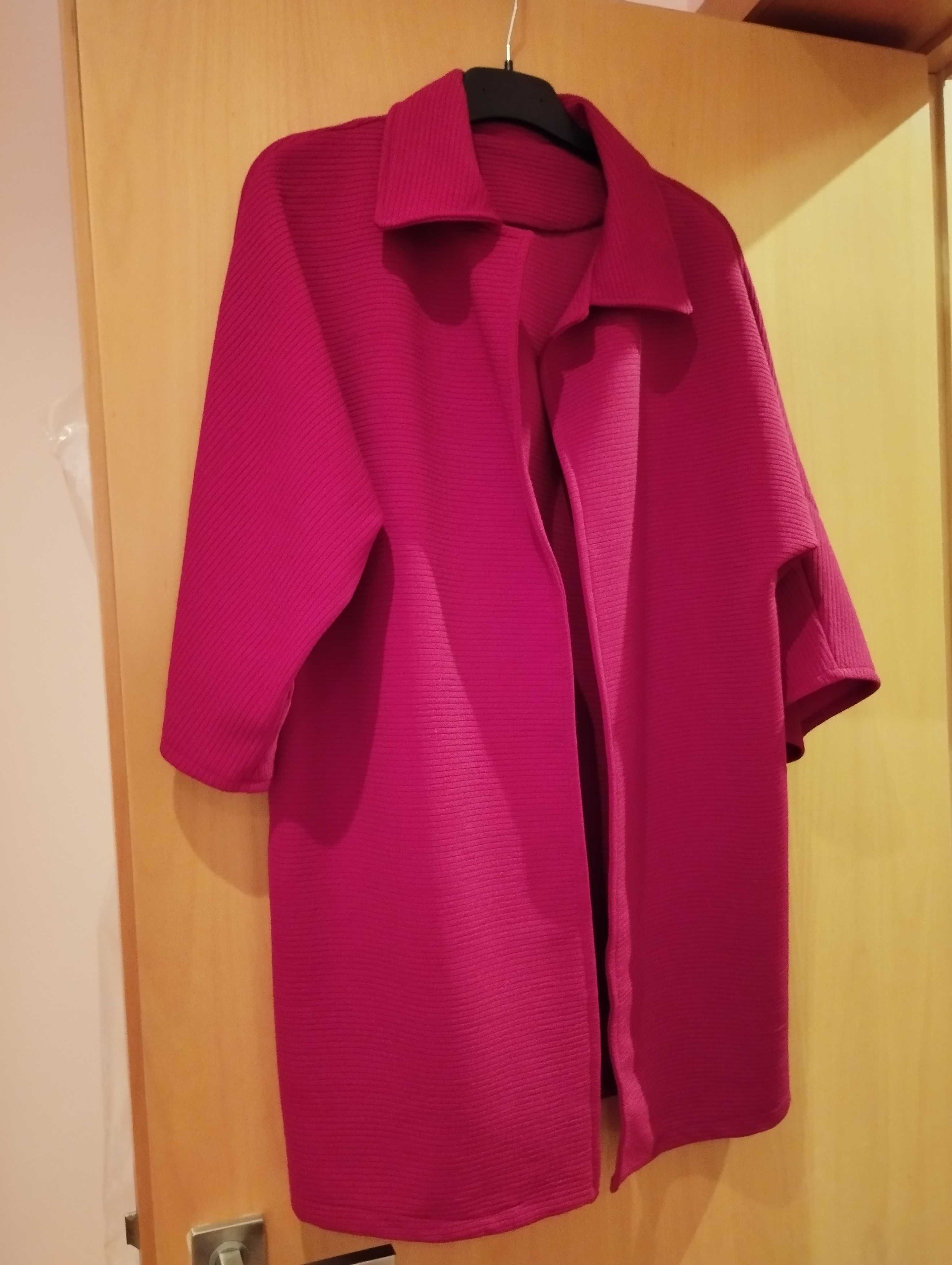 casaco  cor rosa forte