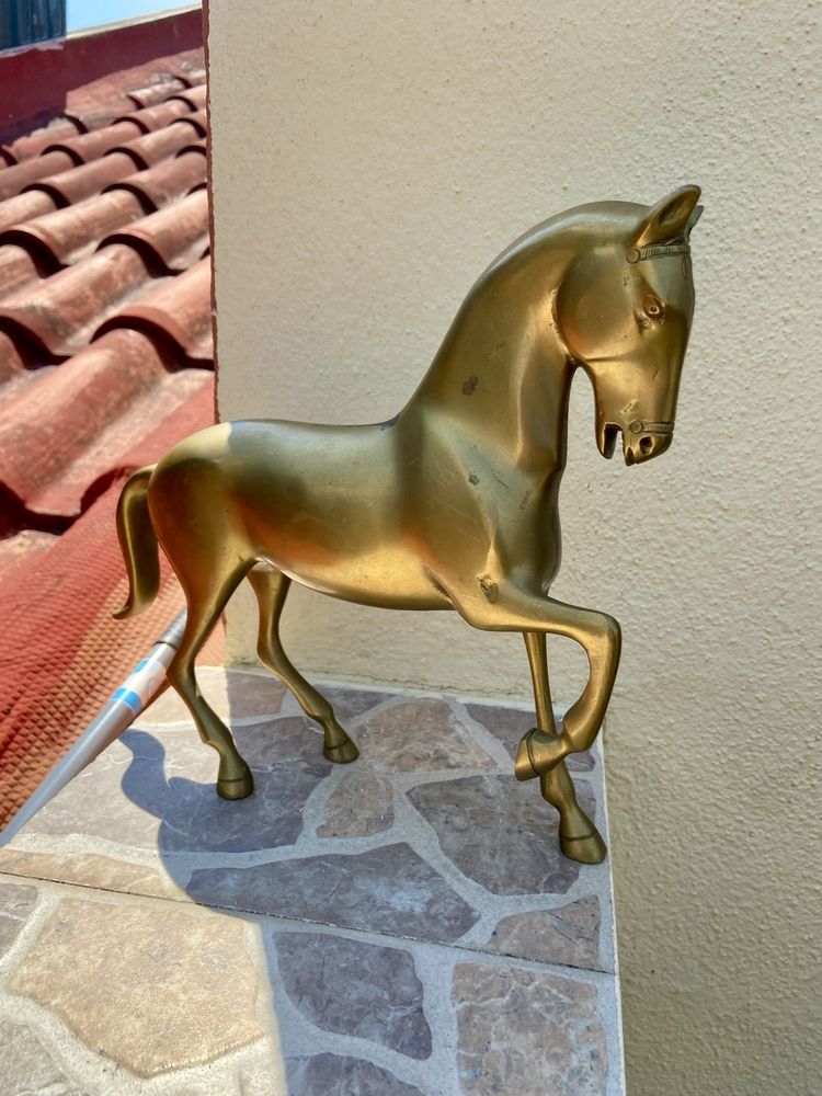 Cavalo em Bronze