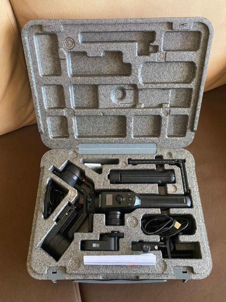 Gimbal - Moza AirCross 2
4 dias de uso, bem estimada, como nova.
Moti