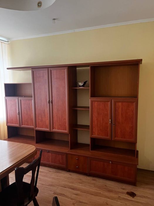 Продам шкаф-стенку в отличном состоянии