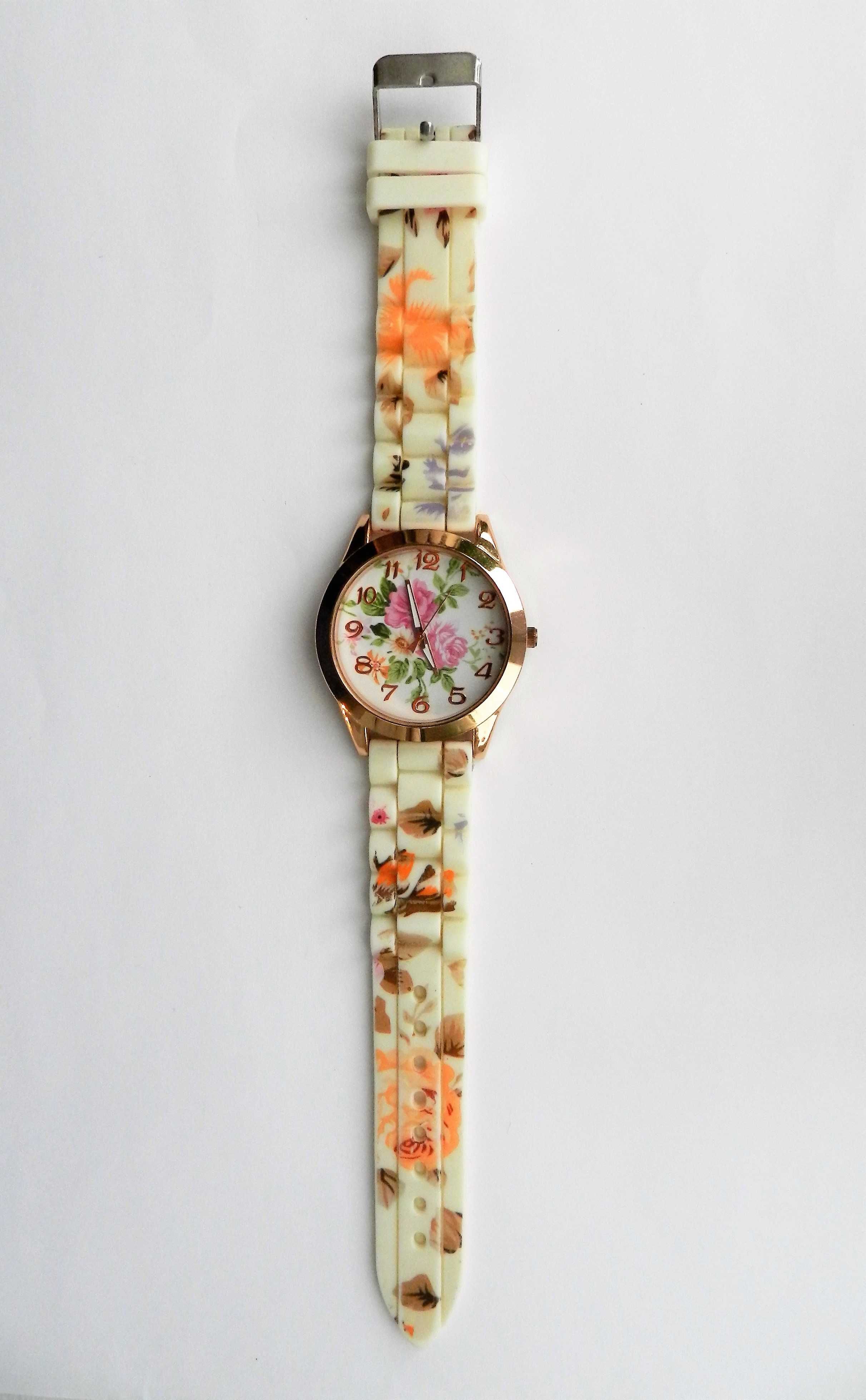 Годинник на руку з квітами, годинник жіночий