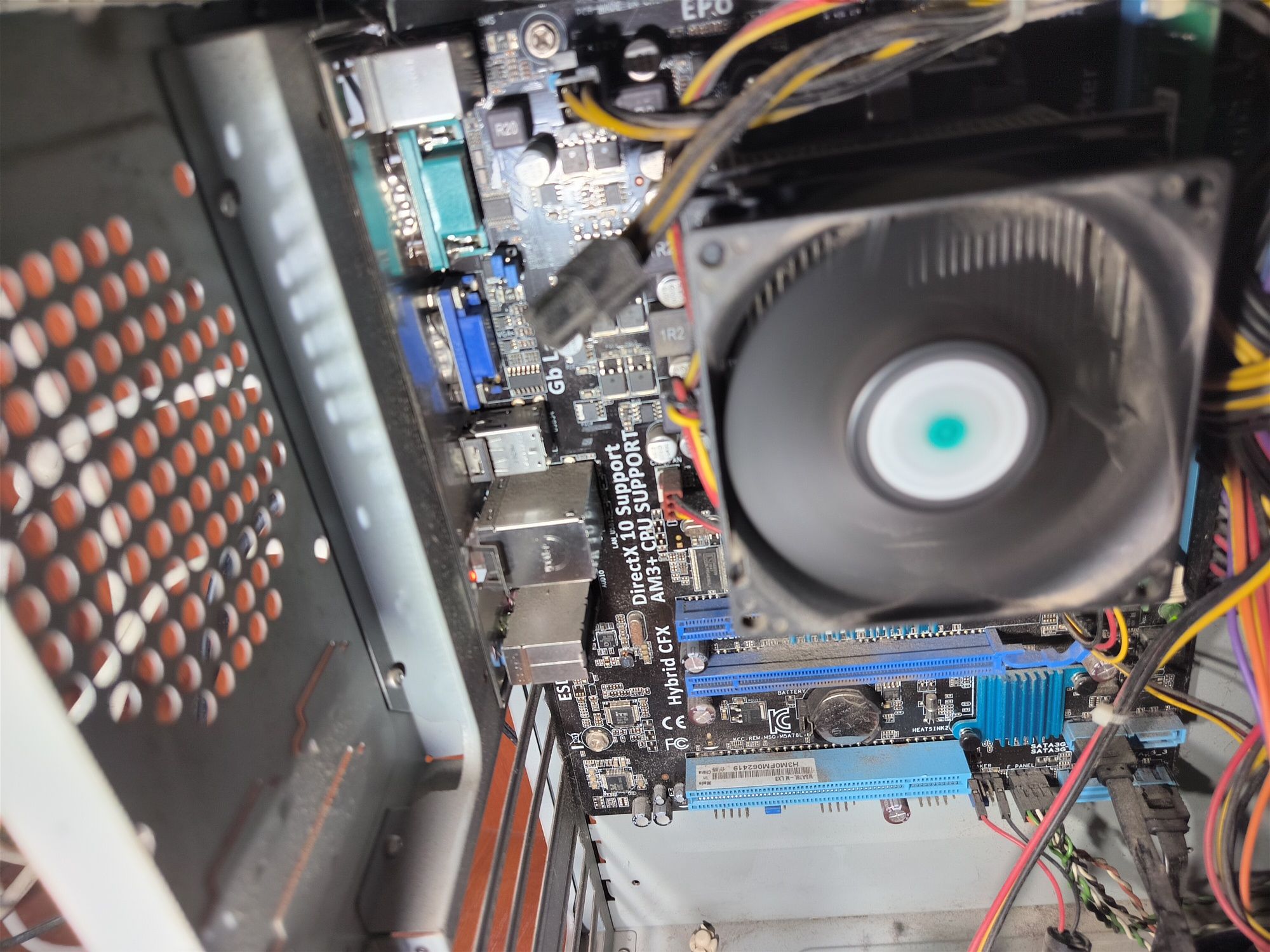 Комп: ASUS M5A78L M LX3, Kingston RAM DDR3 4Gb, Athlon II X2 255