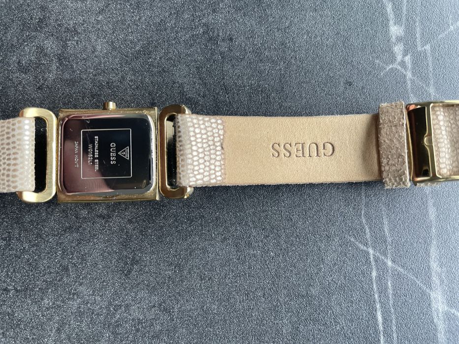Zegarek GUESS W0152L1