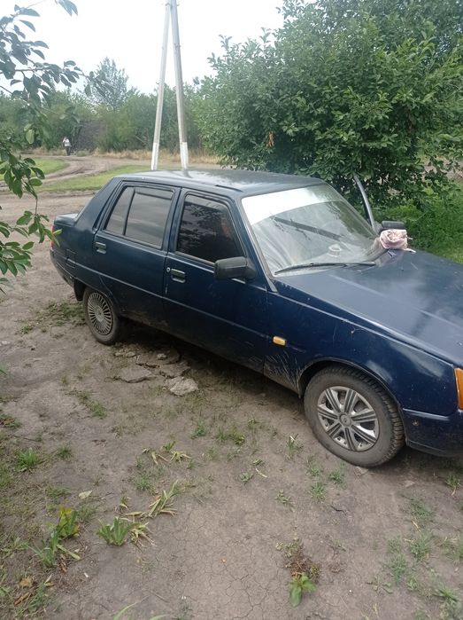 Продам Славуту 25000 договорная