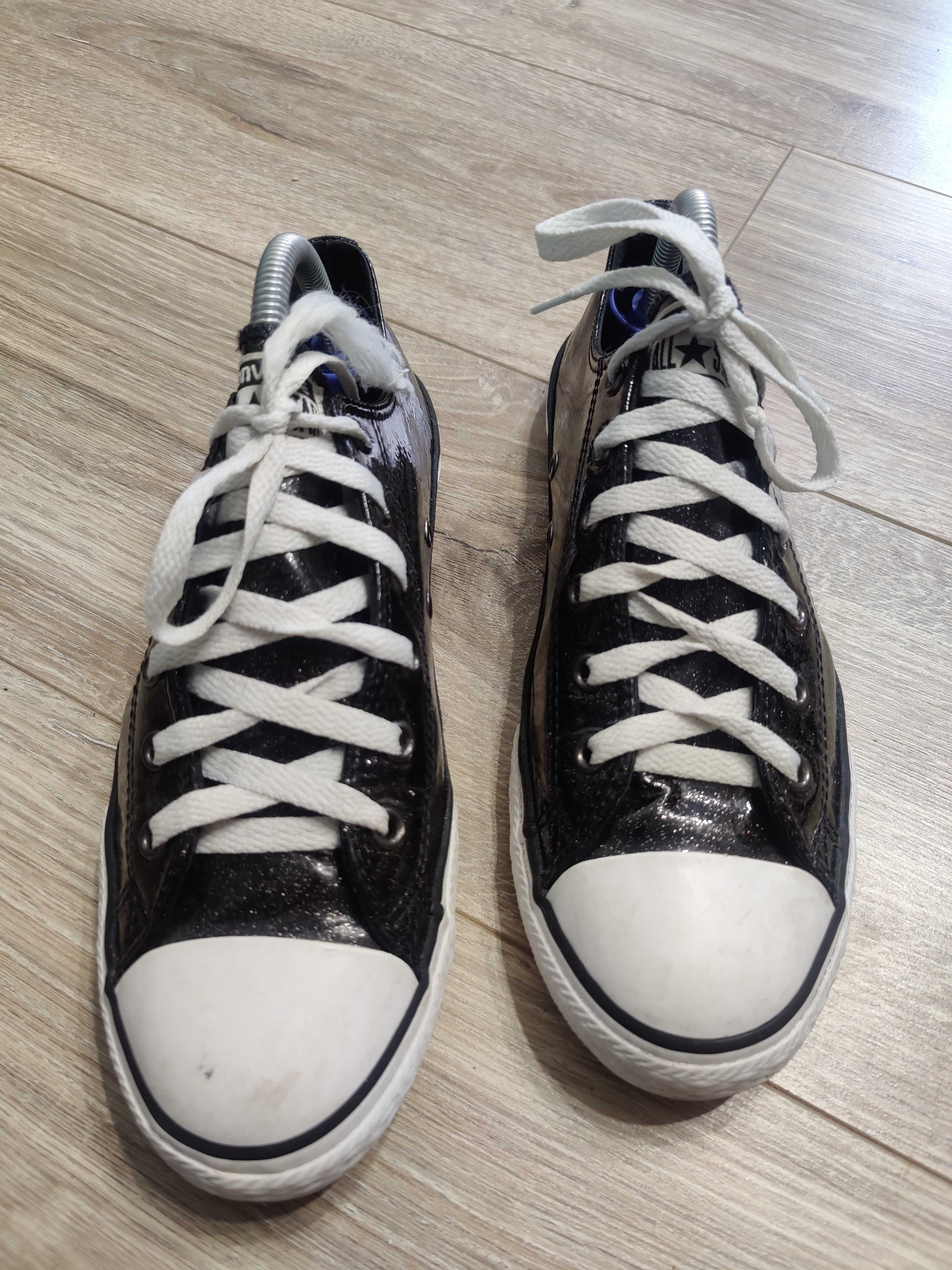 Продам оригінальні кеди Converse