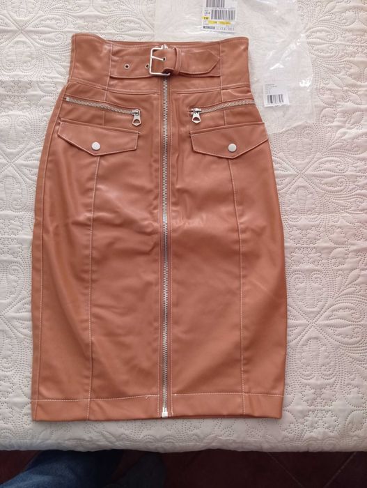 About You Katy Perry Saia Conhaque efeito Pele tamanho 34