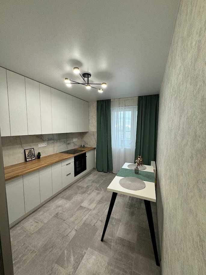Продам 1-но кімнатну квартиру по вул.Металургів, 41кв.м