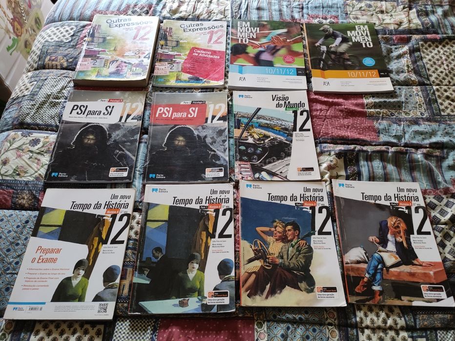 Livros escolares do 5°,6° ,7°,8°,10°, 11°,12° anos