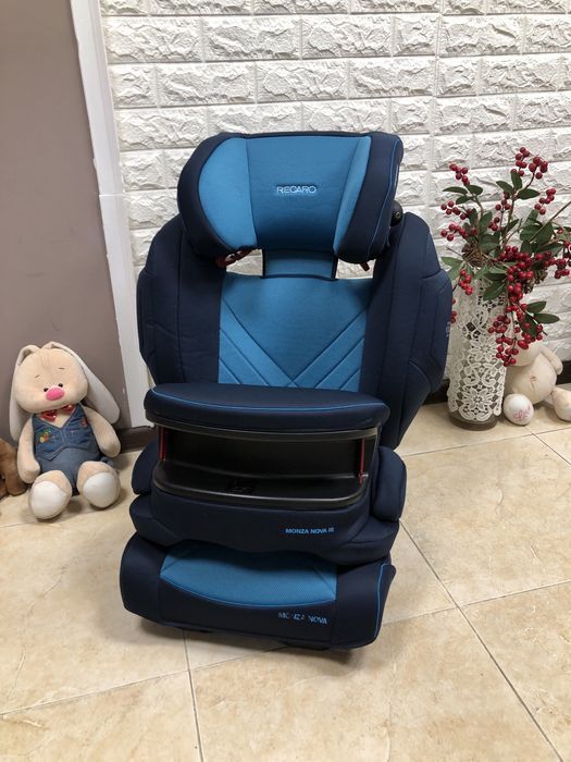 Автокрісло Recaro Monza Nova IS група 1/2/3 (9-36кг) бустер