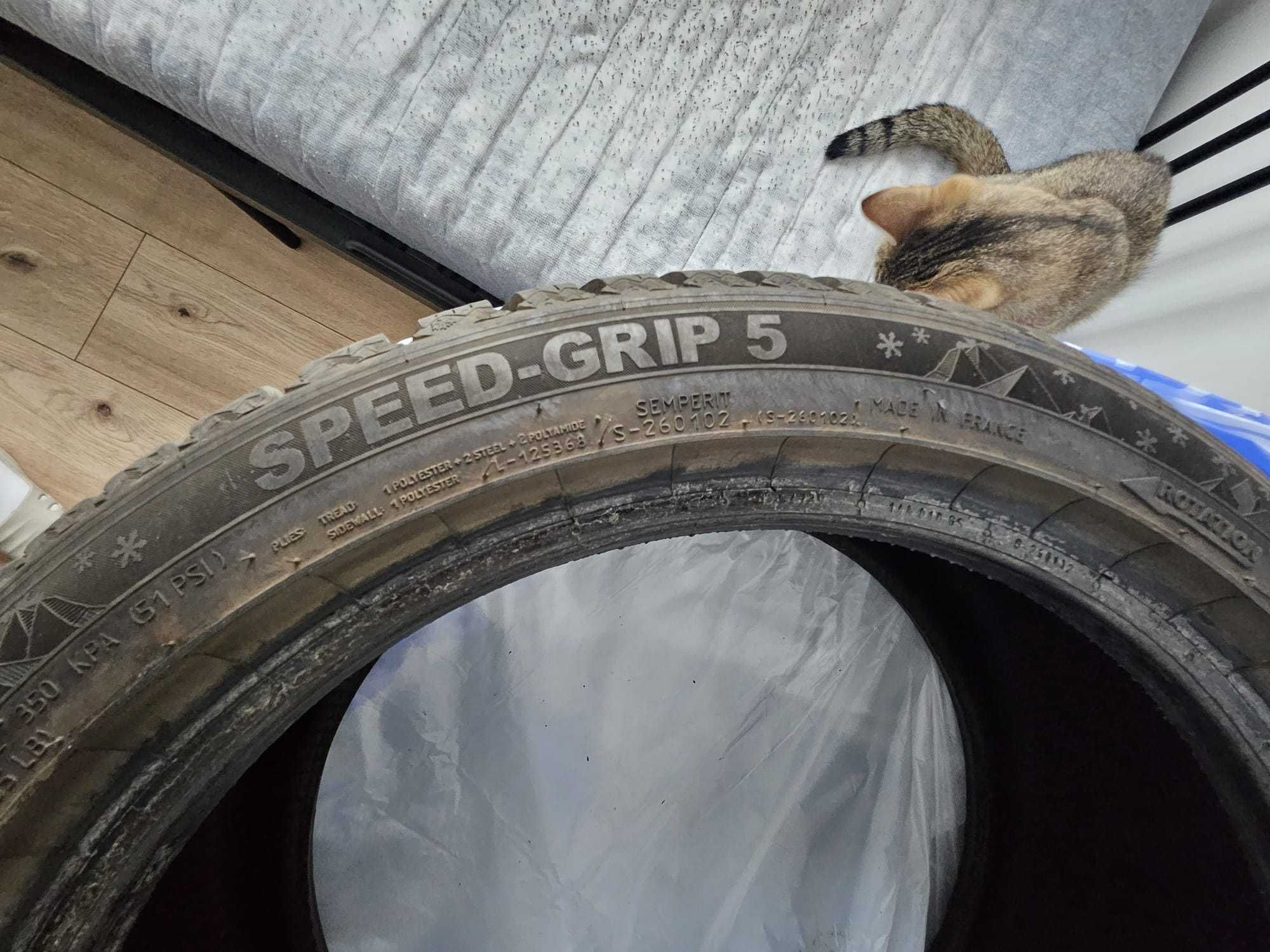 Komplet zimowych opon Semperit Speed-Grip S 205/45 R17 88V 2021 rok