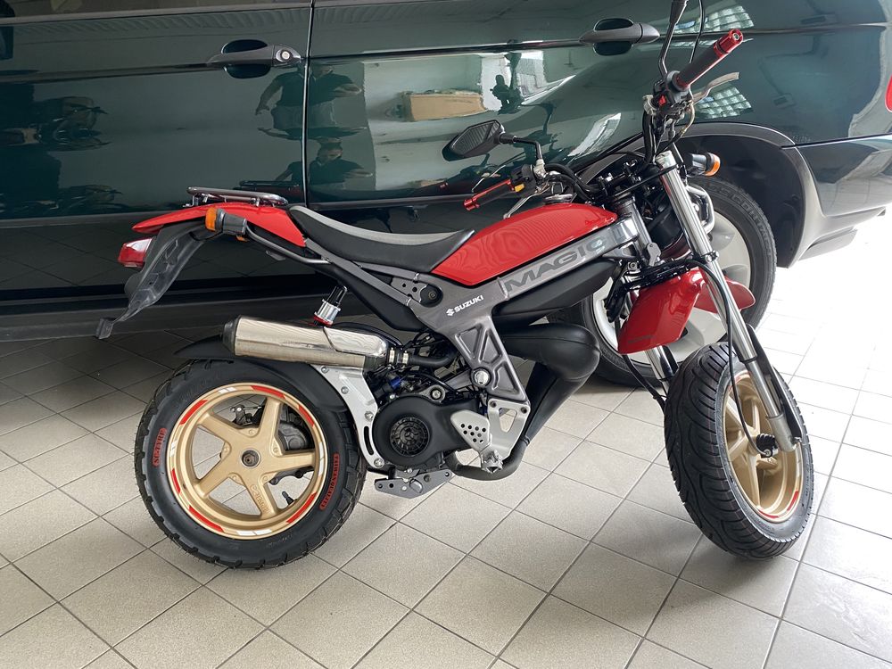 Продам новий Suzuki Street magic 2