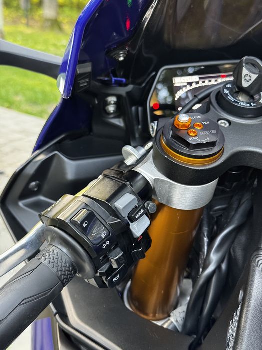 Yamaha YZF-R1 2019 року Akrapovic