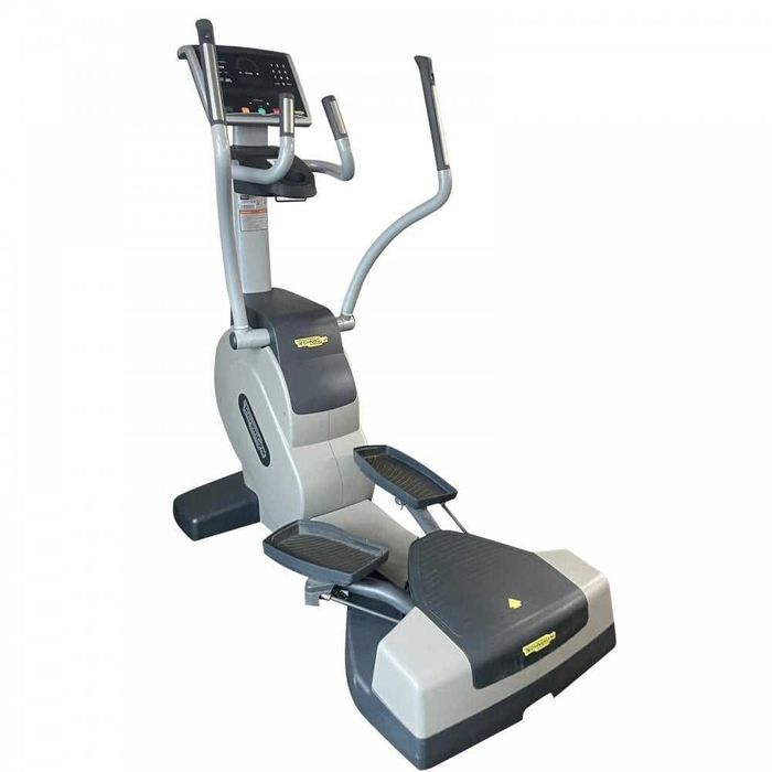 Trenażer Technogym Excite 700 system UNITY SILVER