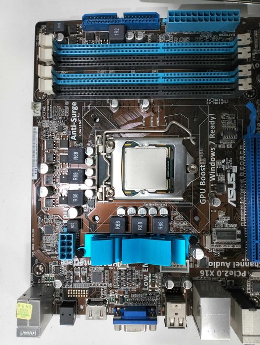 Motherboard ASUS P7H55-M funcional
