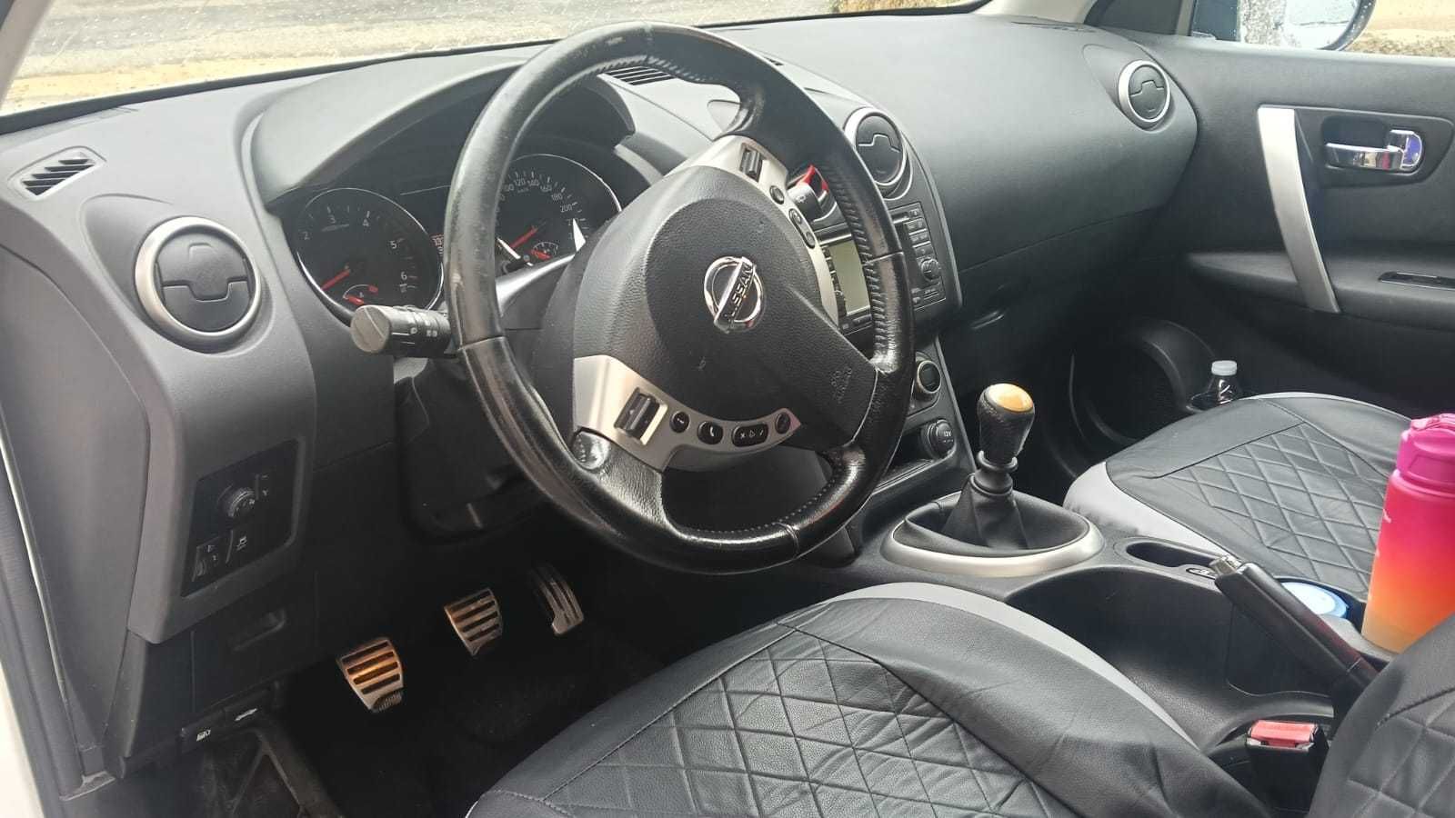 Nissan qashqai 2013