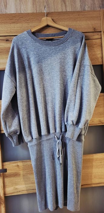 Sukienka bluza szara luźna góra prążki dół