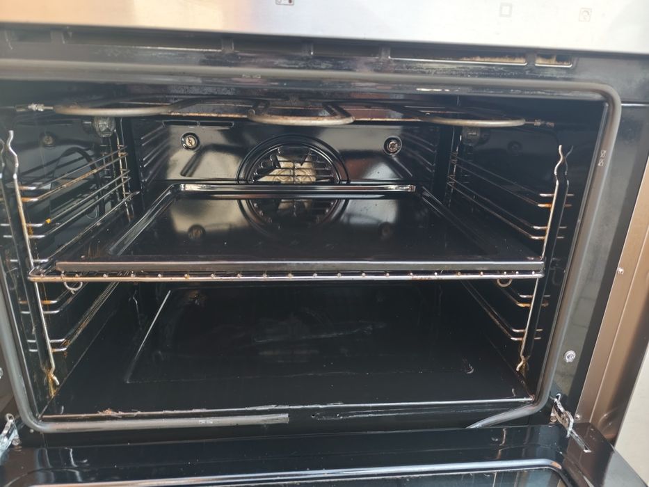 Професійна газова плита на 5 камфорок solitaire