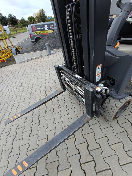 CROWN SCF6060 wózek widłowy podnośnikowy,  64 motogodziny, Nowa CENA