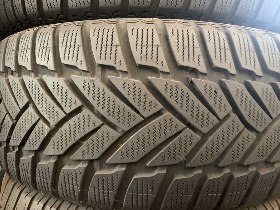 Шини б/у зима 225/55-R16 Dunlop Winter Sport M3