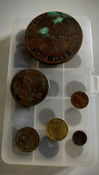 Продам монети 5 коп. 1992 р