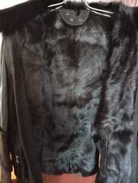 Куртка кожаная размер 50-52,новая, внутри натуральный мех.цена 2000гр