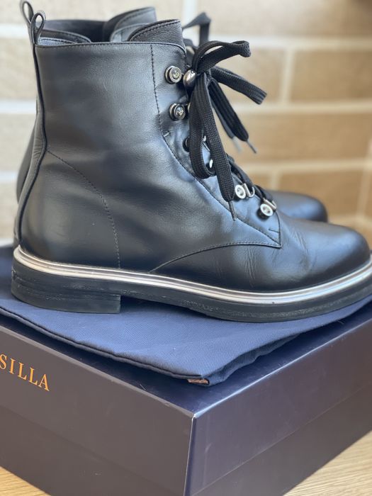 Зимние ботинки сапоги на меху le silla 37,5-38 оригинал Италия