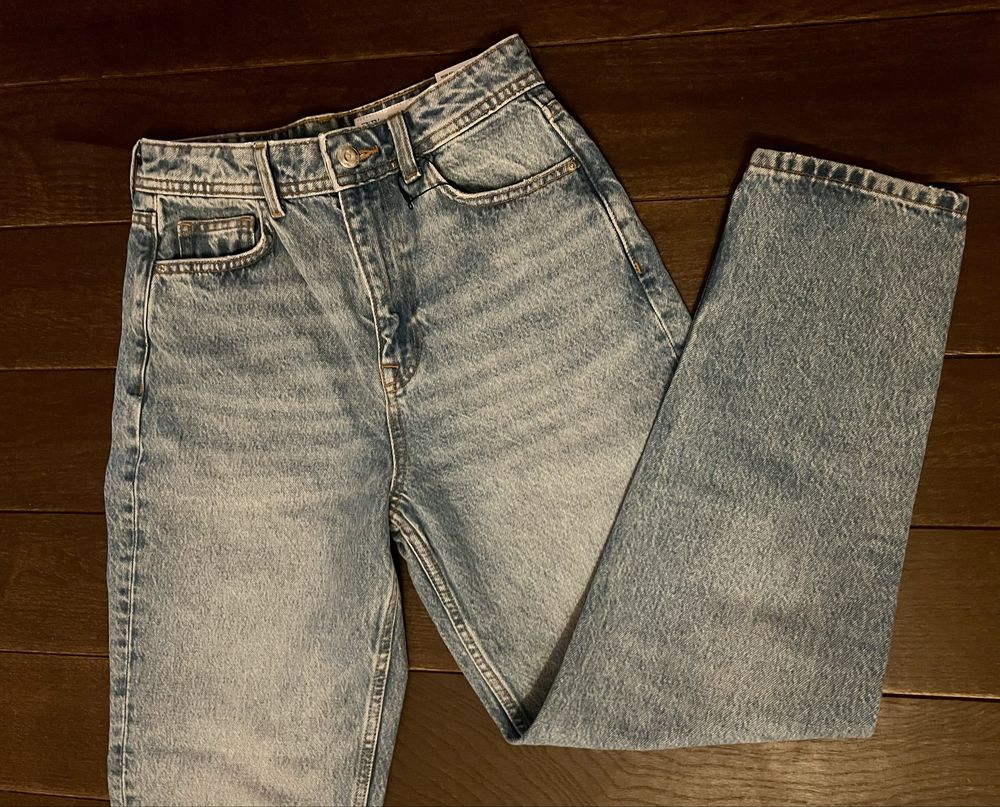 Жіночі джинси ZARA