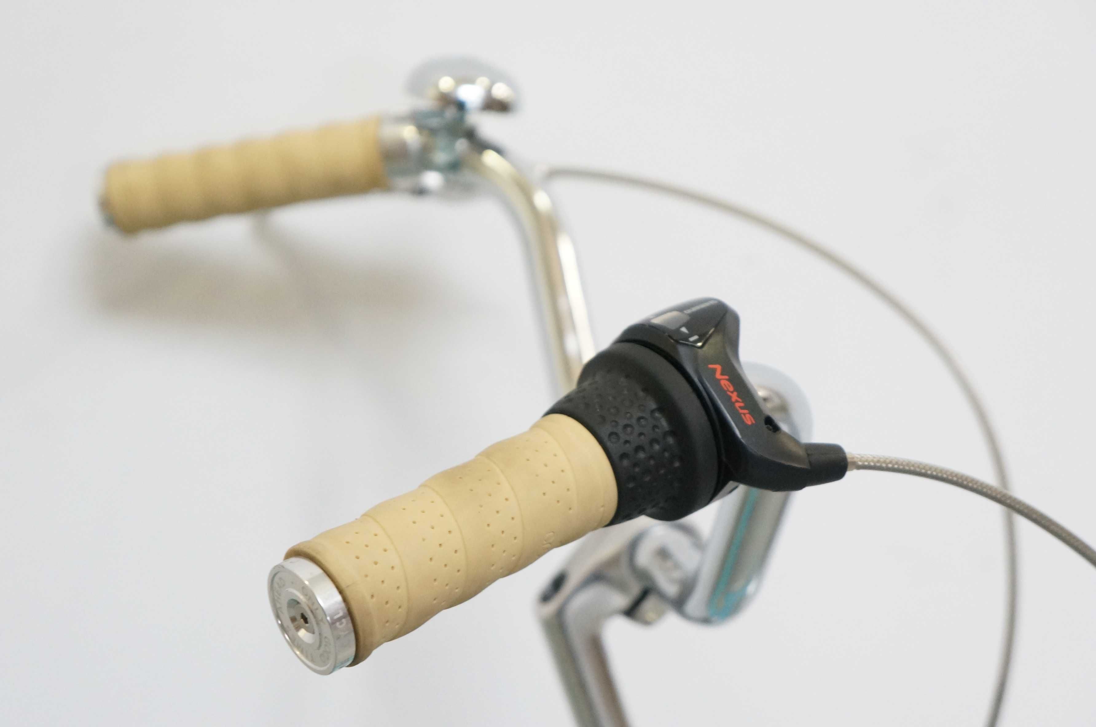 Rower Creme Mini Molly 24”